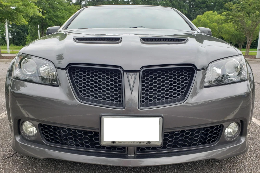 2009 Pontiac G8 - Image 2 of 31