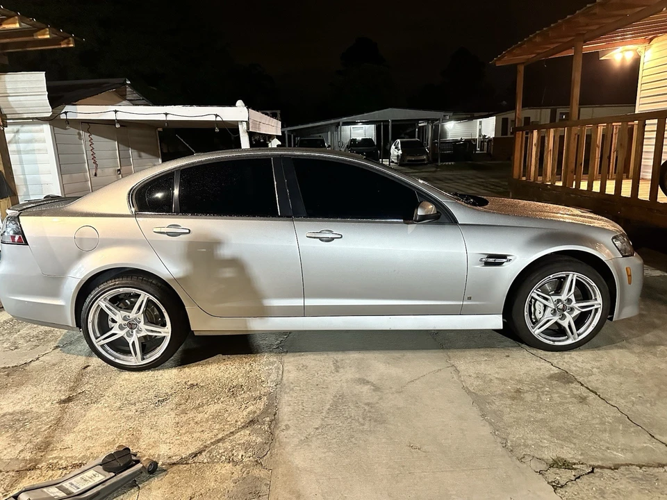 2009 Pontiac G8 - Image 9 of 14