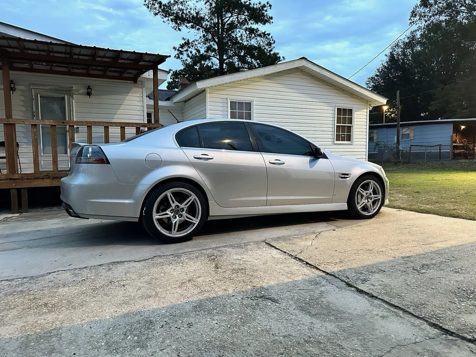 2009 Pontiac G8 - Image 12 of 14