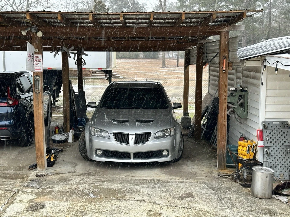 2009 Pontiac G8 - Image 13 of 14