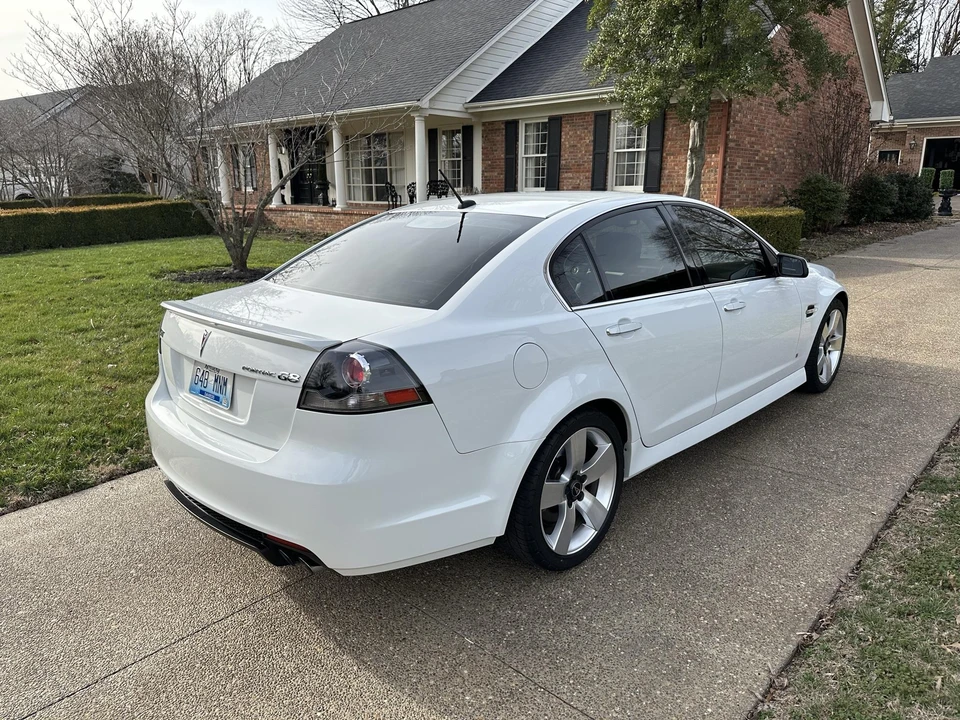 2009 Pontiac G8 - Image 10 of 31