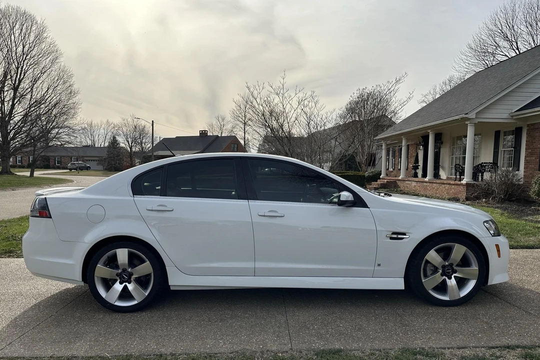 2009 Pontiac G8 - Image 8 of 31