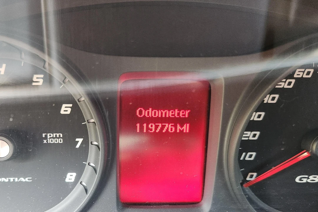 2009 Pontiac G8 - Image 31 of 31