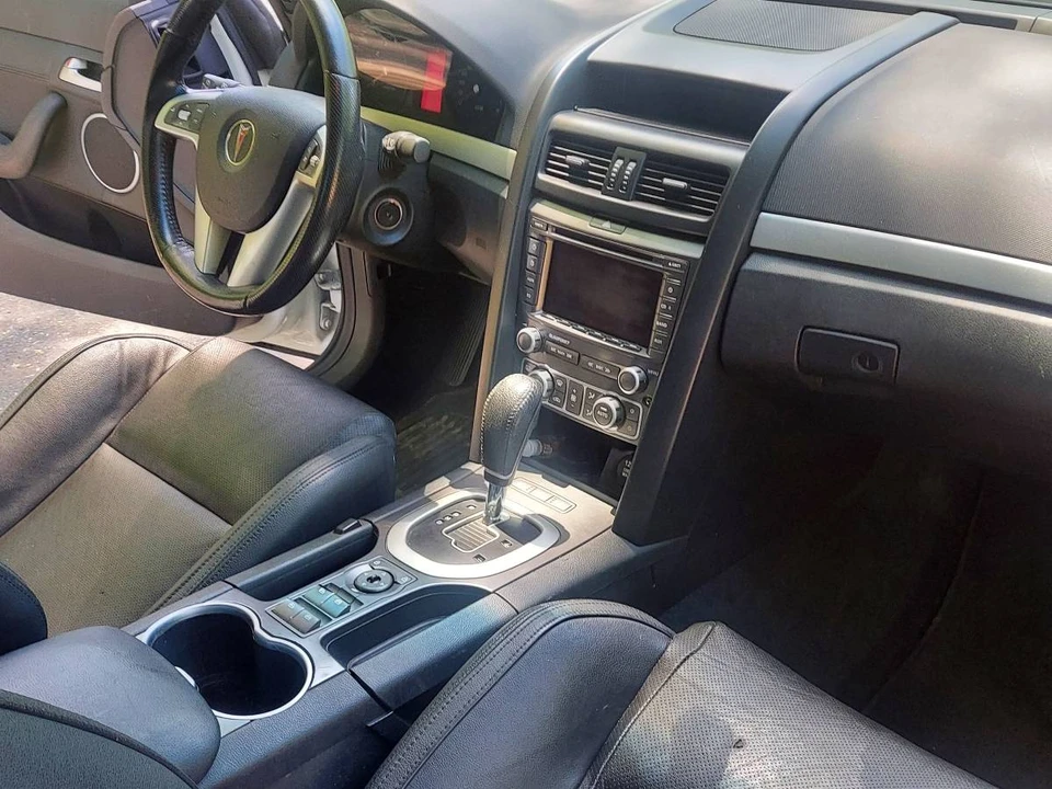 2009 Pontiac G8 - Image 6 of 9