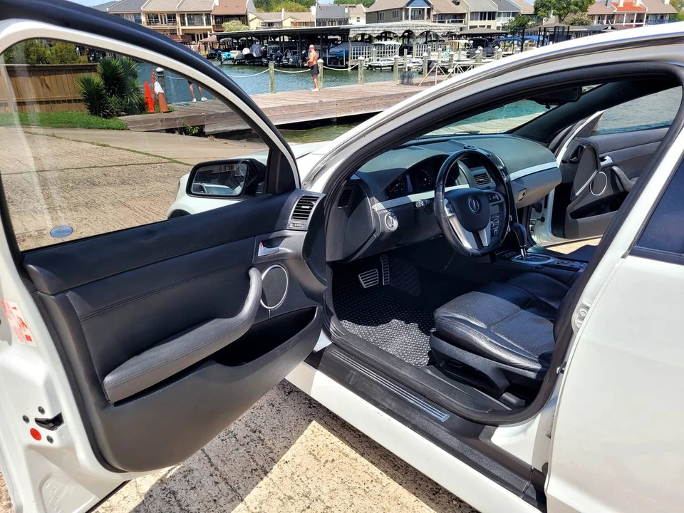 2009 Pontiac G8 - Image 9 of 21