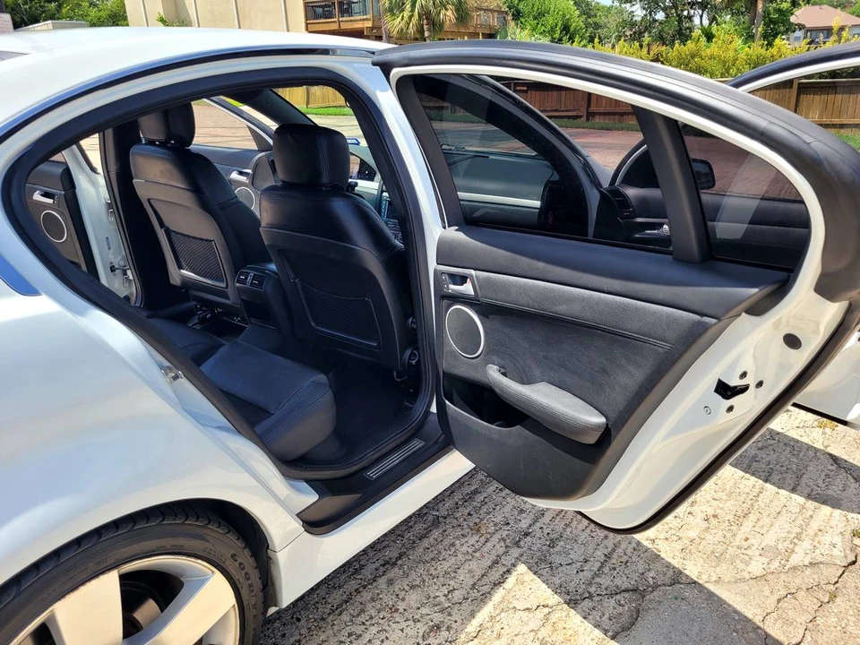 2009 Pontiac G8 - Image 14 of 21