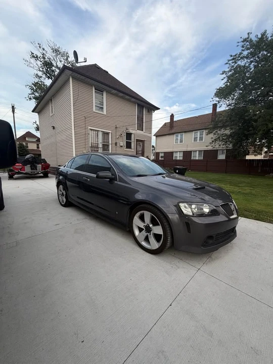 2009 Pontiac G8 - Image 2 of 6