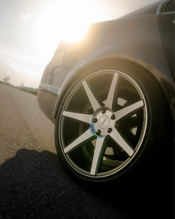 2009 Pontiac G8 - Image 6 of 11