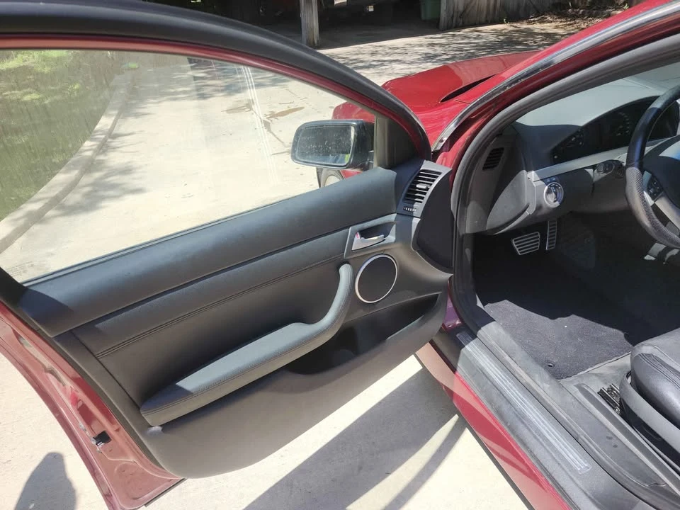 2009 Pontiac G8 - Image 11 of 12