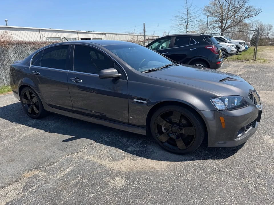 2009 Pontiac G8 - Image 2 of 11