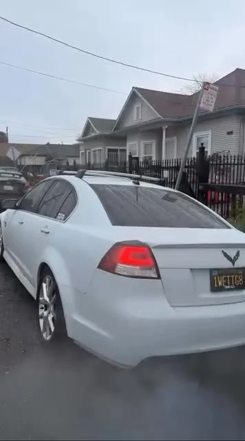 2009 Pontiac G8 - Image 5 of 5
