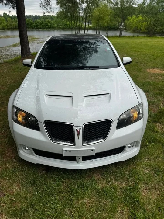 2009 Pontiac G8 - Image 9 of 16