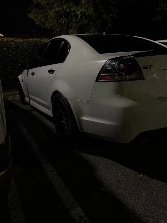 2009 Pontiac G8 - Image 3 of 4