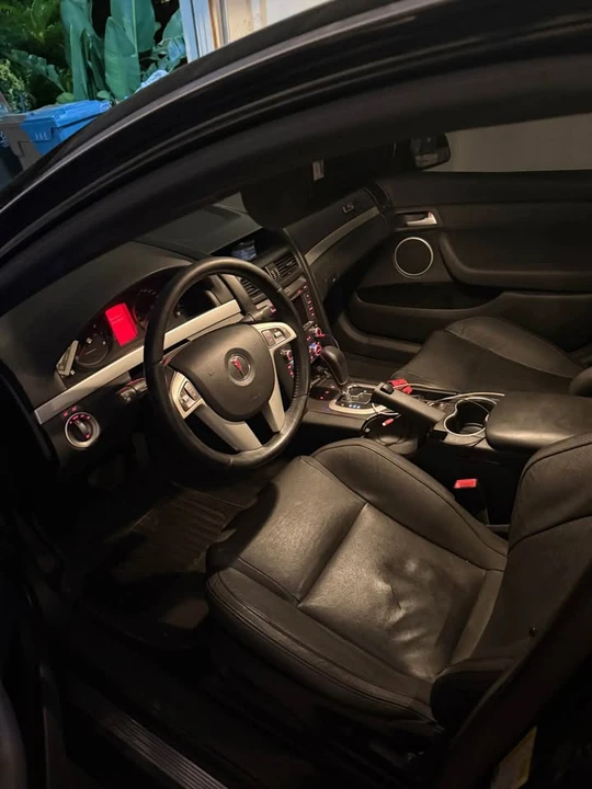 2009 Pontiac G8 - Image 6 of 13