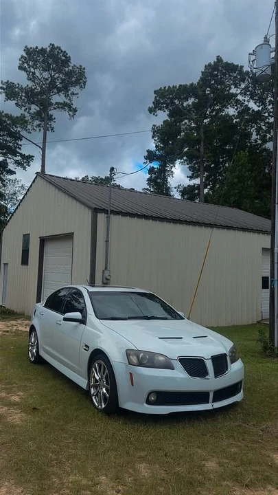 2009 Pontiac G8 - Image 2 of 10