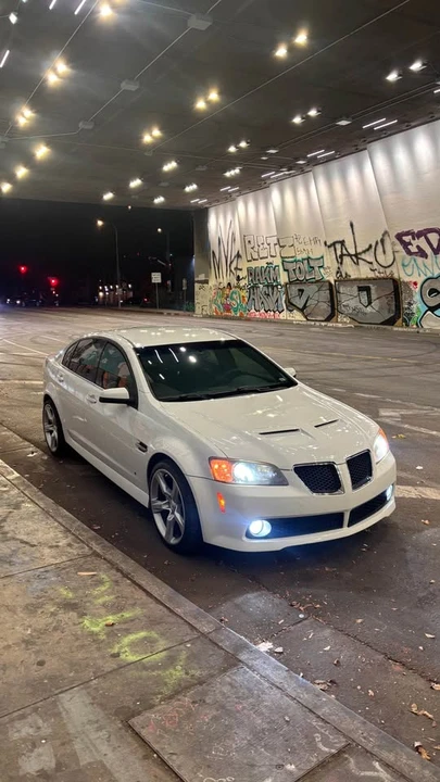 2009 Pontiac G8 - Image 2 of 8