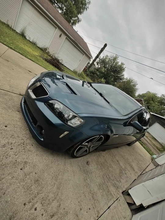 2009 Pontiac G8 - Image 2 of 11