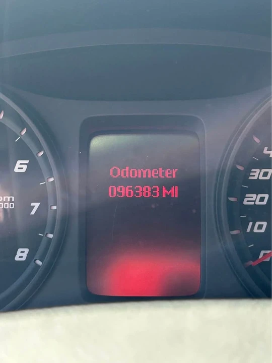 2009 Pontiac G8 - Image 19 of 20
