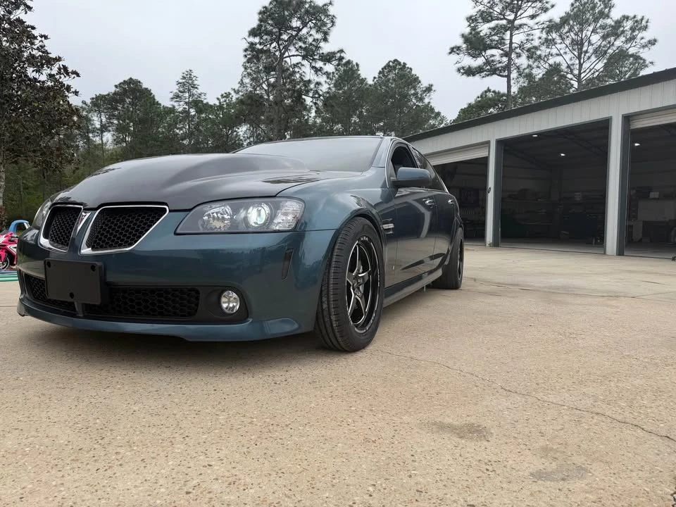 2009 Pontiac G8 - Image 2 of 12