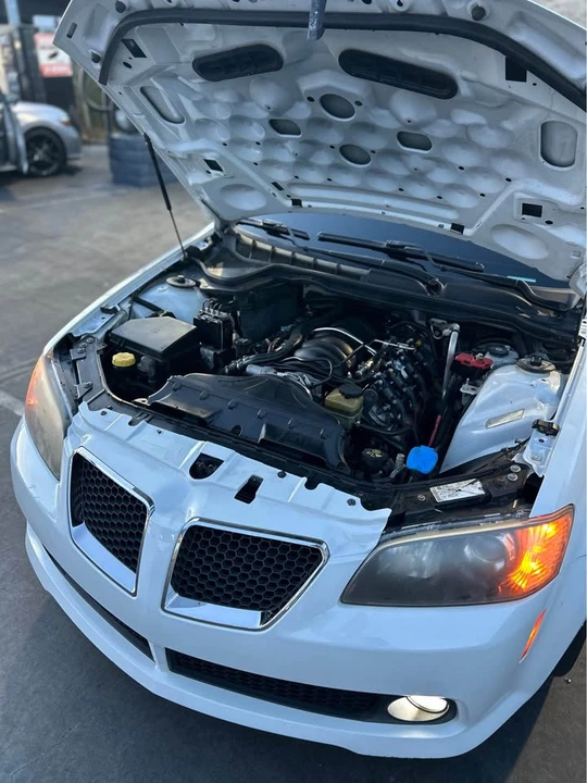 2009 Pontiac G8 - Image 5 of 10