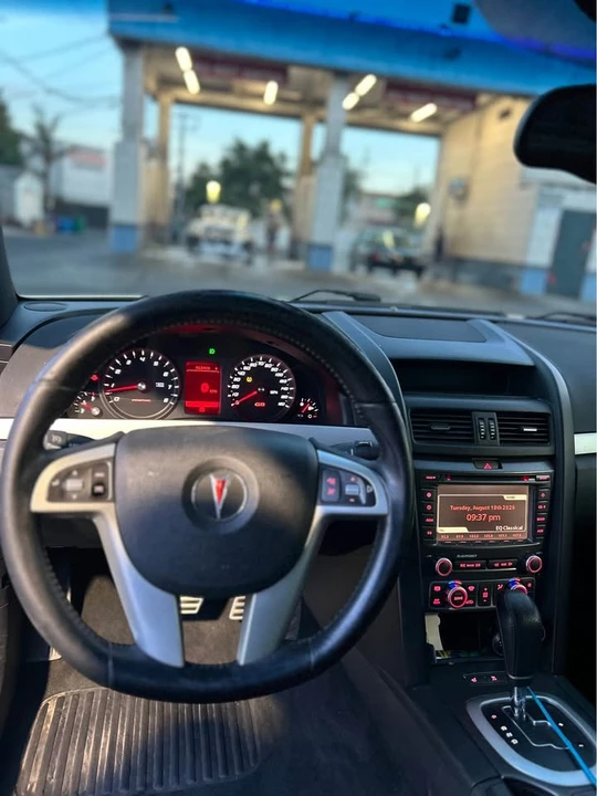 2009 Pontiac G8 - Image 7 of 10