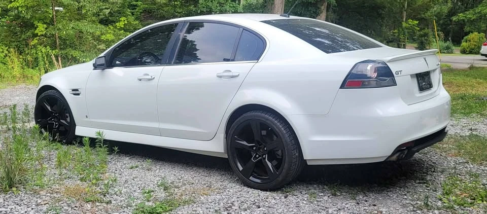 2009 Pontiac G8 - Image 2 of 8
