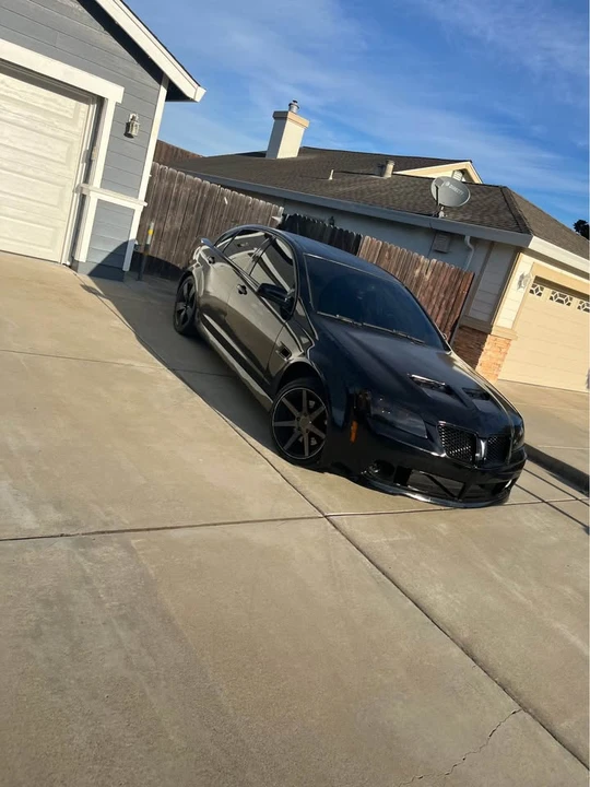 2009 Pontiac G8 - Image 2 of 5