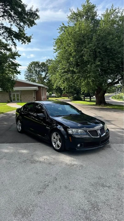 2009 Pontiac G8 - Image 2 of 11