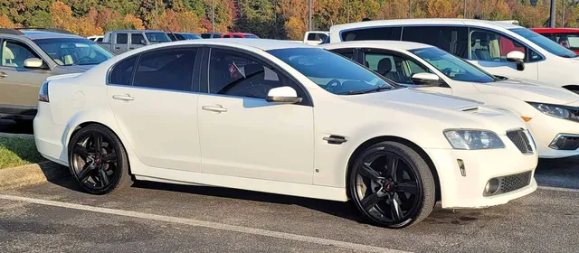 2009 Pontiac G8 GT Sedan 4D