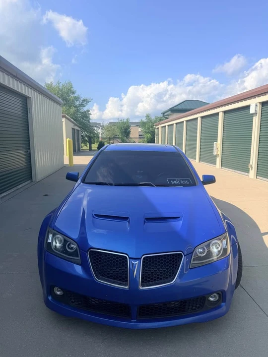2009 Pontiac G8 - Image 2 of 14