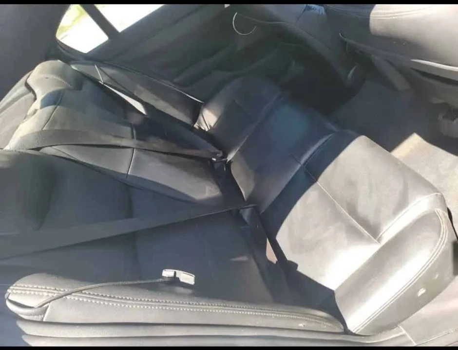 2009 Pontiac G8 - Image 6 of 8