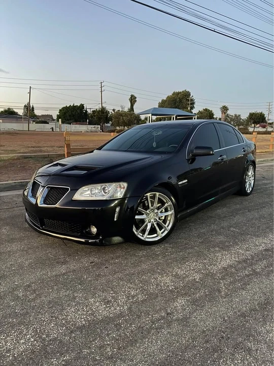 2009 Pontiac G8 - Image 2 of 10