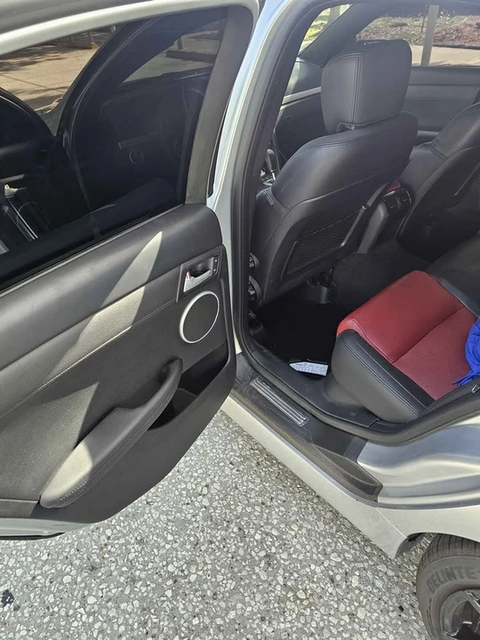 2009 Pontiac G8 - Image 4 of 9