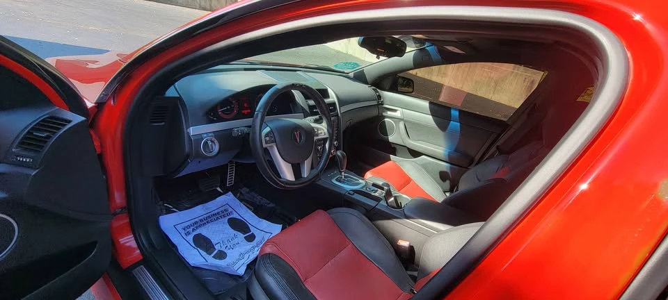 2009 Pontiac G8 - Image 11 of 20