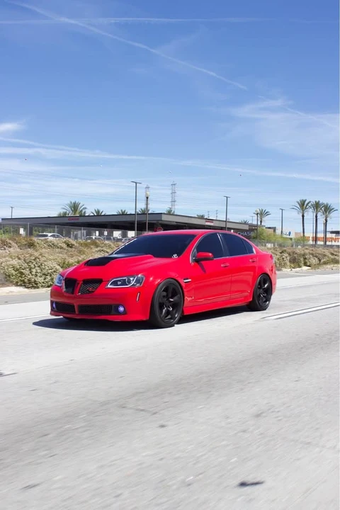 2009 Pontiac G8 - Image 2 of 8