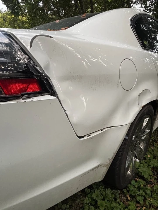 2009 Pontiac G8 - Image 7 of 8