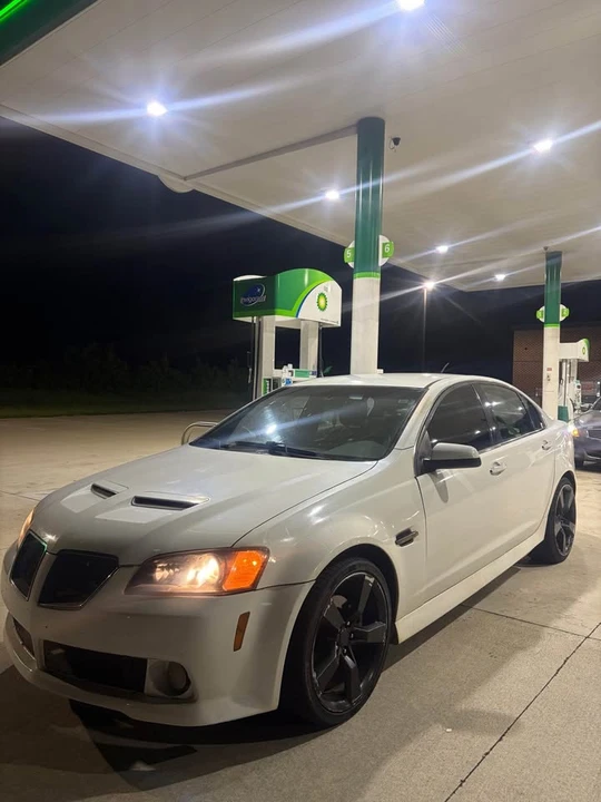 2009 Pontiac G8 - Image 6 of 6