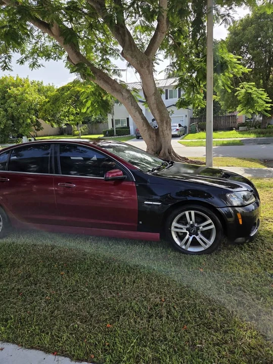 2009 Pontiac G8 - Image 2 of 10