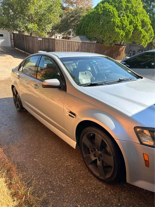 2009 Pontiac G8 - Image 2 of 13