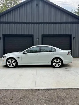 2009 Pontiac G8 GT Sedan 4D