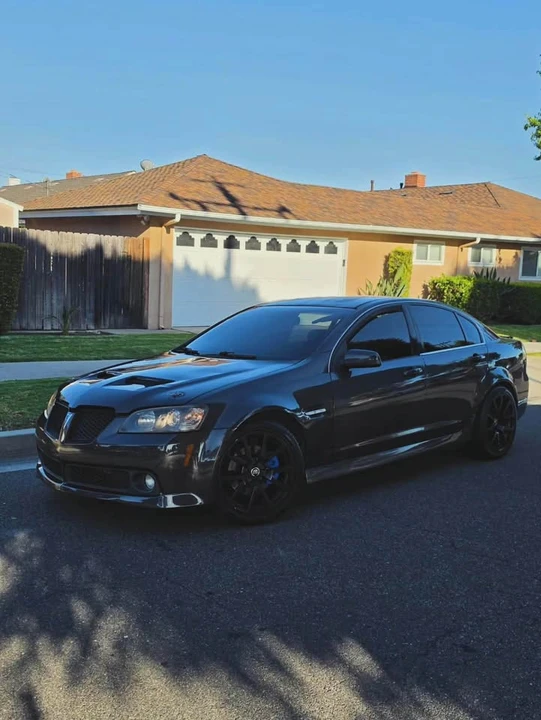 2009 Pontiac G8 - Image 2 of 4