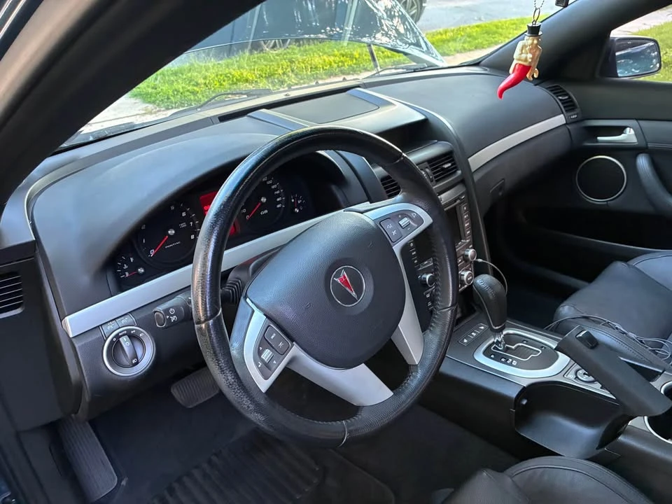 2009 Pontiac G8 - Image 4 of 15