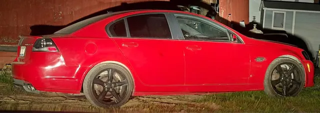 2009 Pontiac G8 GT Sedan 4D