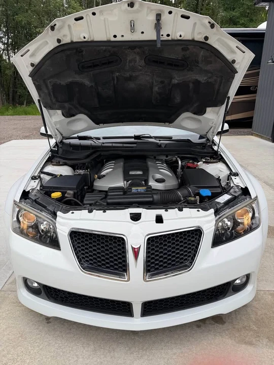 2009 Pontiac G8 - Image 11 of 14