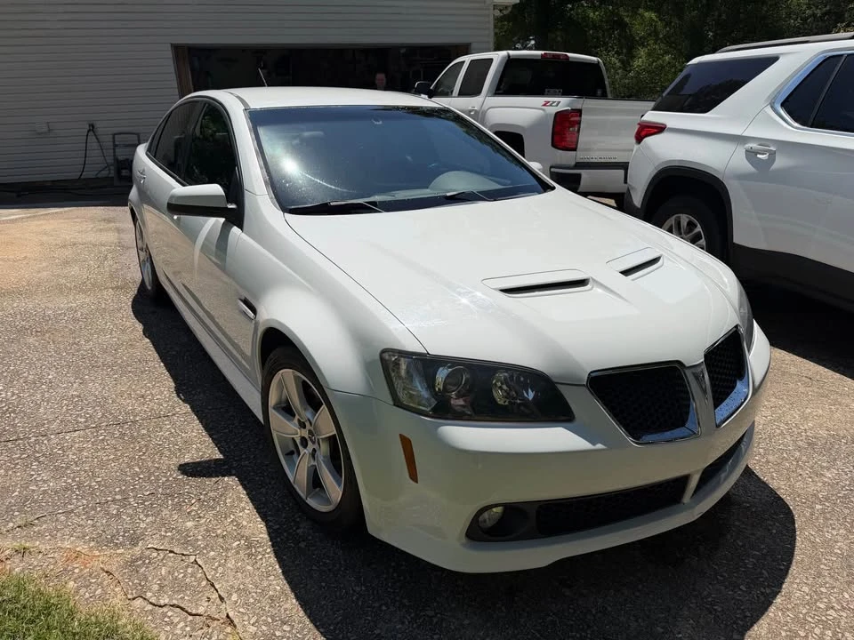 2009 Pontiac G8 - Image 2 of 18