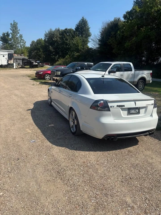 2009 Pontiac G8 - Image 2 of 4