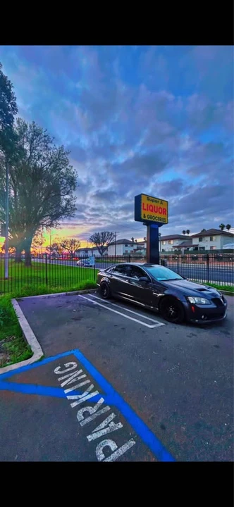 2009 Pontiac G8 - Image 2 of 16