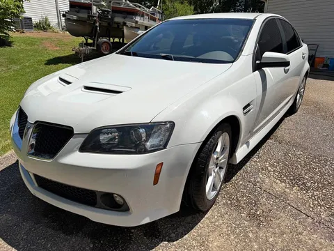 2009 Pontiac G8 GT Sedan 4D