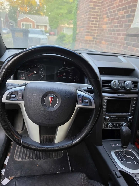 2009 Pontiac G8 - Image 2 of 6