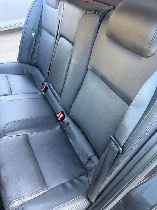 2009 Pontiac G8 - Image 18 of 19